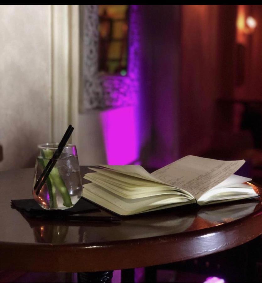 Hotel Praha Club Bed & Breakfast ภายนอก รูปภาพ