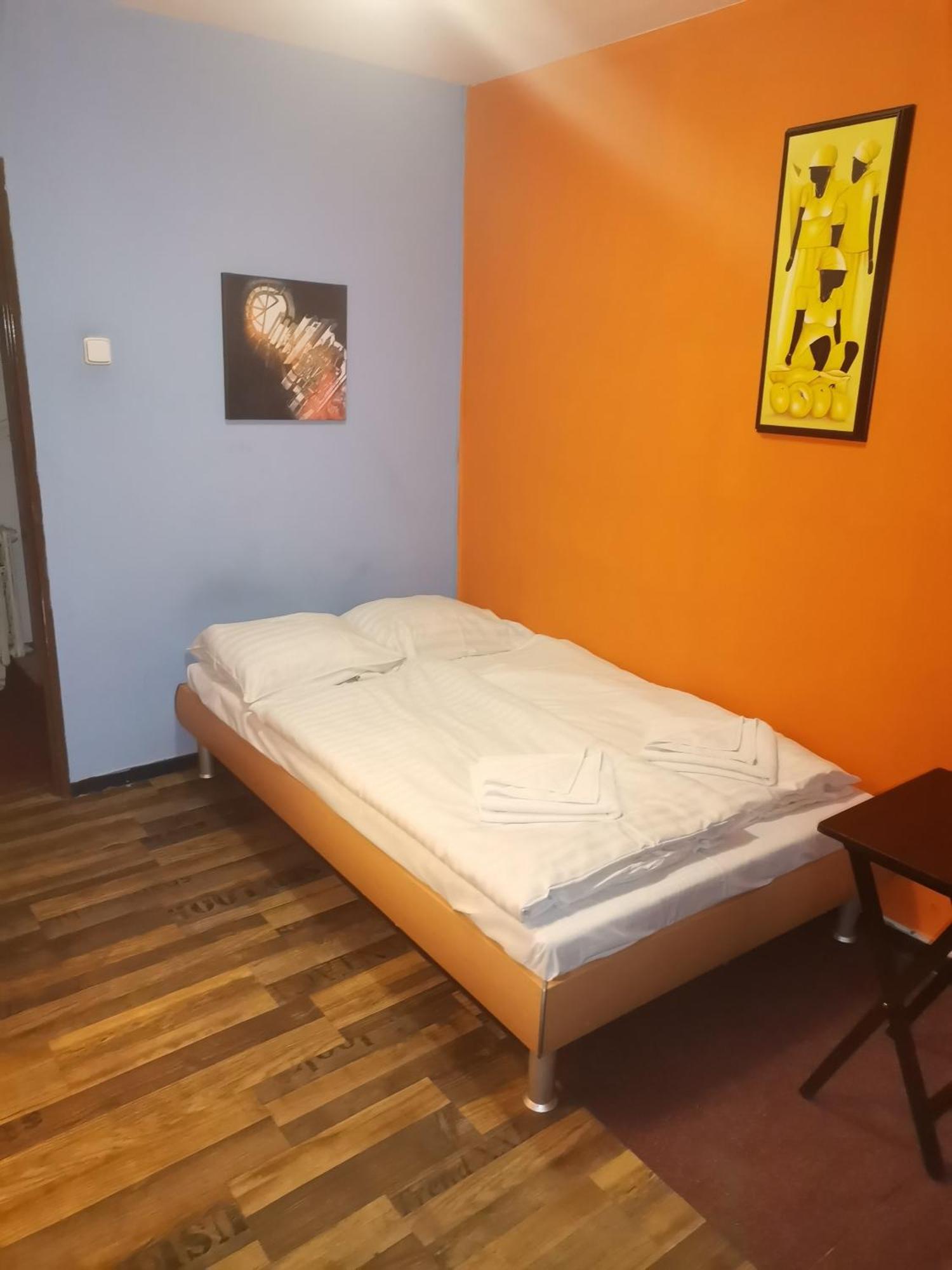 Hotel Praha Club Bed & Breakfast ภายนอก รูปภาพ
