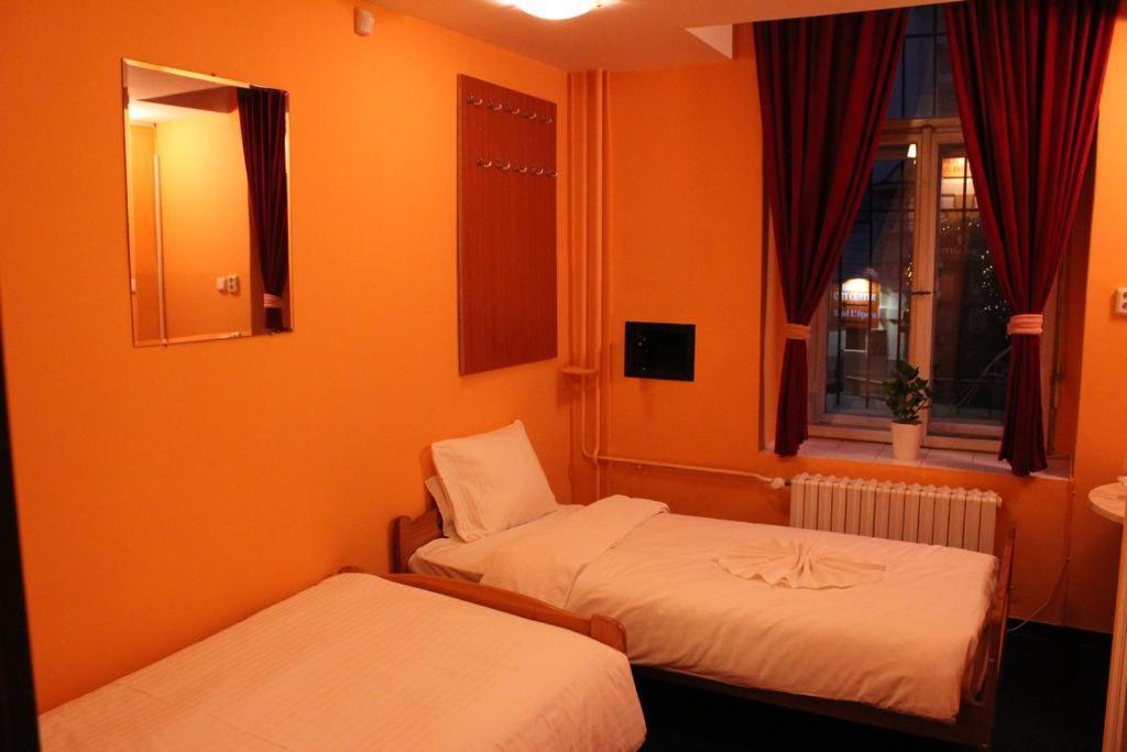 Hotel Praha Club Bed & Breakfast ภายนอก รูปภาพ