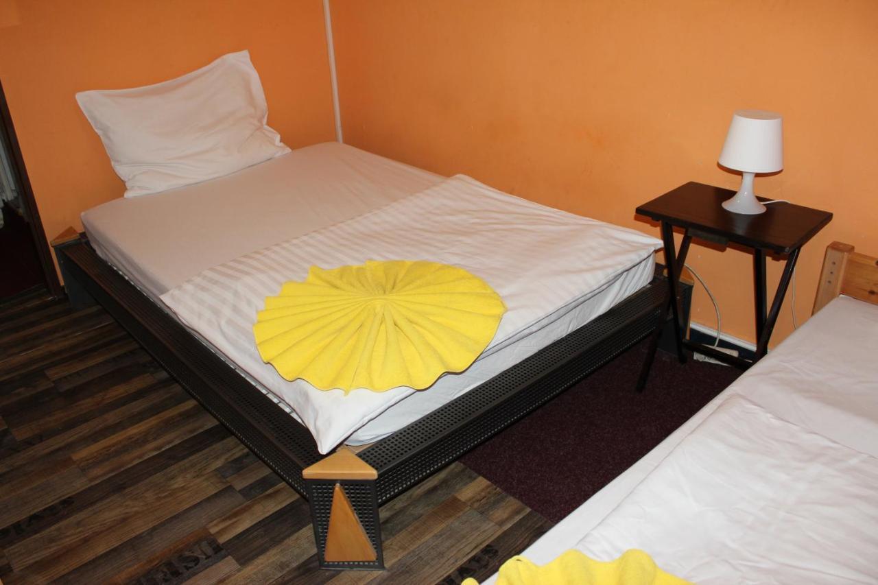 Hotel Praha Club Bed & Breakfast ภายนอก รูปภาพ