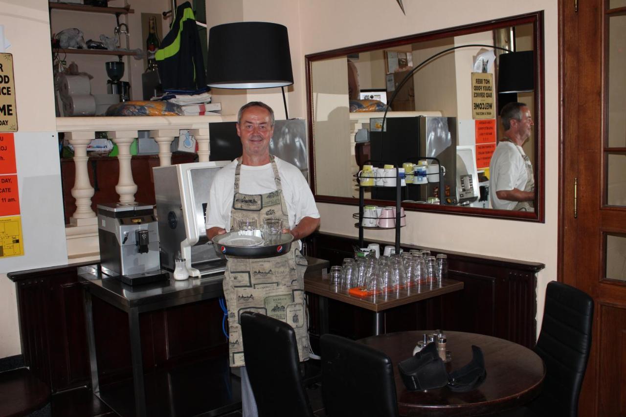 Hotel Praha Club Bed & Breakfast ภายนอก รูปภาพ